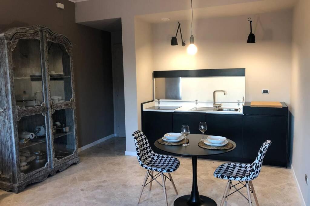 Laus Via Sparano - Lux & Design Mini Бари Экстерьер фото